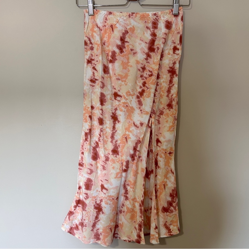 Amuse Society Print Midi Skirt. - Picture 2 of 8